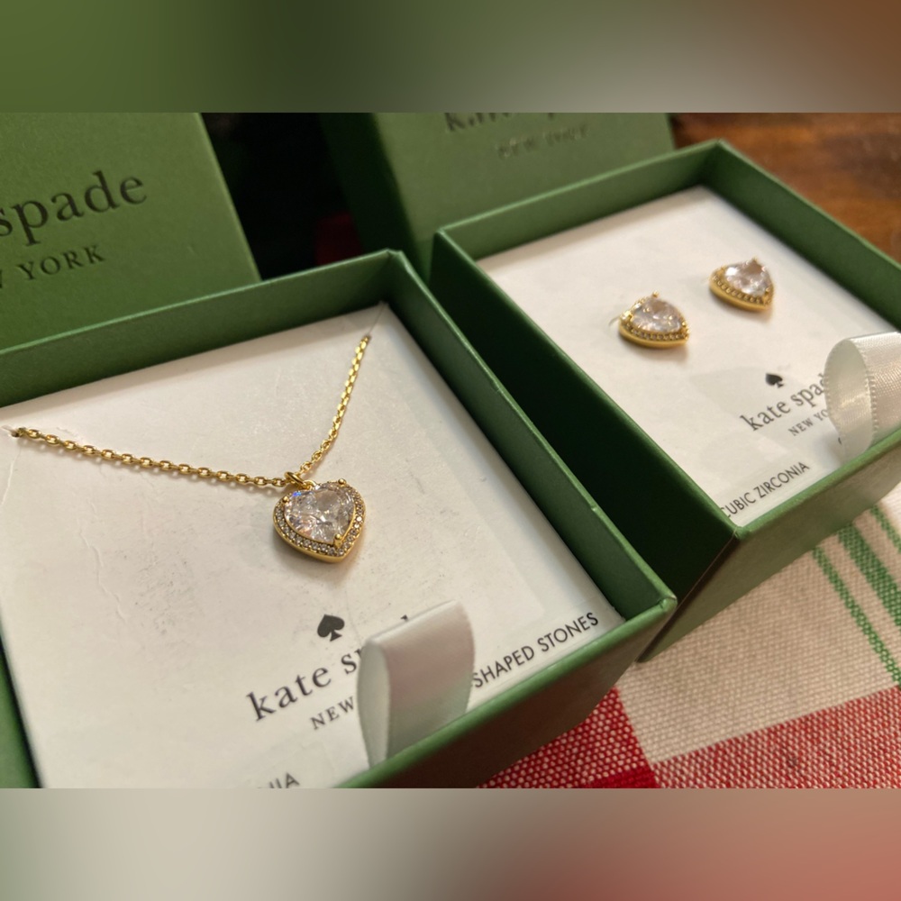 NWT! ♠️ kate spade chain necklace w/pendant. Heart cubic zirconia. In gift box! - Picture 10 of 11